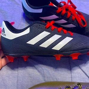 Adidas Boys Soccer Cleats - great condition!